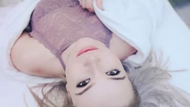Moma patří mezi nejhezčí youtuberky na Slovensku. Moma patří mezi nejhezčí youtuberky na Slovensku.