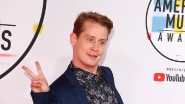 Macaulay Culkin se proměnil v sexy fešáka. 2 Macaulay Culkin se proměnil v sexy fešáka. 2