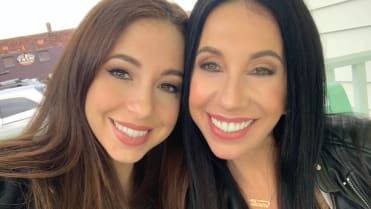 Dawn (60) a Cher (30) Hubsherovy Dawn (60) a Cher (30) Hubsherovy