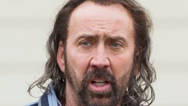 Nicolas Cage vypadá jako bezdomovec 2 Nicolas Cage vypadá jako bezdomovec 2