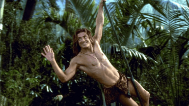 Brendan Fraser ve filmu Král džungle z roku 1997 Brendan Fraser ve filmu Král džungle z roku 1997