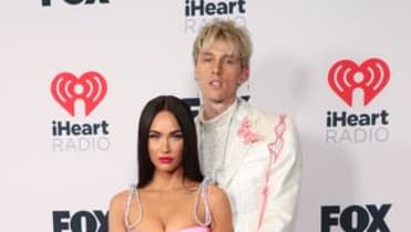 Machine Gun Kelly a Megan Fox na cenách iHeartRadio Machine Gun Kelly a Megan Fox na cenách iHeartRadio