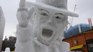Sochy udělané ze sněhu...no není to nádhera? - Obrázek 3 Sochy udělané ze sněhu...no není to nádhera? - Obrázek 3
