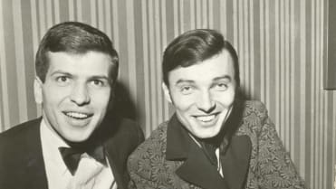 Karel Gott s Frankem Sinatrou juniorem v Las Vegas Karel Gott s Frankem Sinatrou juniorem v Las Vegas