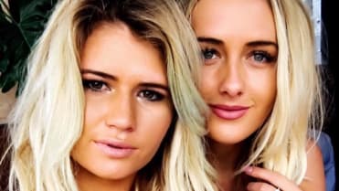 Ellie-Jean Coffey a Holly-Daze Coffey Ellie-Jean Coffey a Holly-Daze Coffey