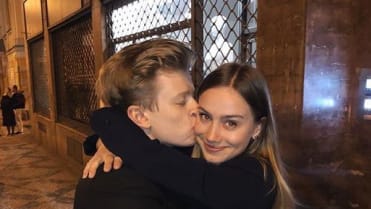 Aničce to sluší za každých okolností Aničce to sluší za každých okolností