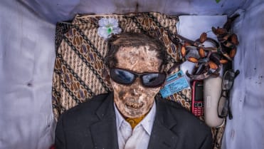 Morbidní rituál s mrtvými 9 Morbidní rituál s mrtvými 9