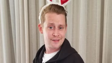 Macaulay Culkin se proměnil v sexy fešáka. 5 Macaulay Culkin se proměnil v sexy fešáka. 5