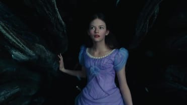 Mackenzie Foy letos uvidíme ve filmu Louskáček a čtyři říše. Mackenzie Foy letos uvidíme ve filmu Louskáček a čtyři říše.