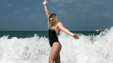 Hejtři jí i přesto nadávají. Hejtři jí i přesto nadávají.