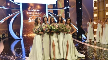 Laura Longauerová, Klára Vavrušková, Bára Hodáčová Laura Longauerová, Klára Vavrušková, Bára Hodáčová