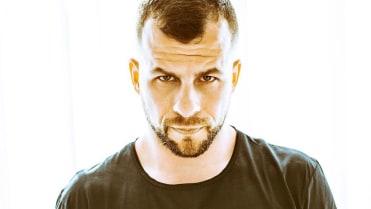Marpo působil několik let v kapele Chinaski Marpo působil několik let v kapele Chinaski