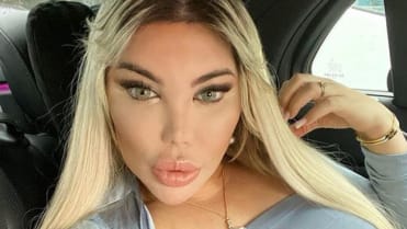 Ken se nechává předělat na Barbie 7 Ken se nechává předělat na Barbie 7