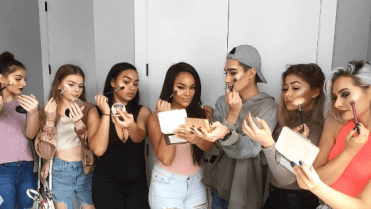 James Charles jako CoverGirl - Obrázek 7 James Charles jako CoverGirl - Obrázek 7