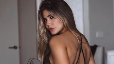 Zneužívaná modelka 2 Zneužívaná modelka 2