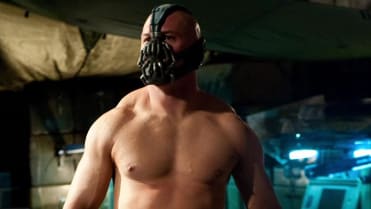 Tom Hardy jako záporák Bane Tom Hardy jako záporák Bane