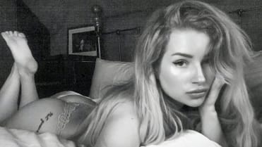 Sexy Lottie Moss (22) Sexy Lottie Moss (22)