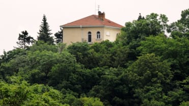 Vila Nad Bertramkou ještě před přestavbou Vila Nad Bertramkou ještě před přestavbou