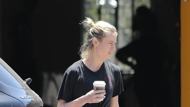 Herečka Brie Larson bez make-upu. Herečka Brie Larson bez make-upu.