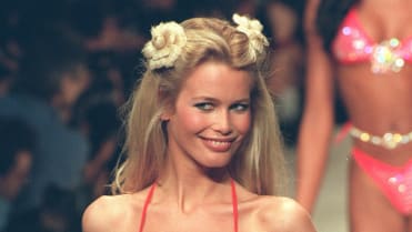 Claudia Schiffer na nejžhavějších fotkách Claudia Schiffer na nejžhavějších fotkách