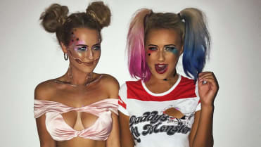 Ellie-Jean Coffey a Holly-Daze Coffey Ellie-Jean Coffey a Holly-Daze Coffey