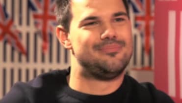 Dnes už asi z Taylora dívky neomdlévají Dnes už asi z Taylora dívky neomdlévají