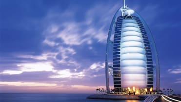 Také líbání je v Dubai tabu Také líbání je v Dubai tabu