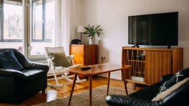 Krásná ukázka, jak nakombinovat starý nábytek s moderním vybavením Krásná ukázka, jak nakombinovat starý nábytek s moderním vybavením