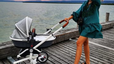 Jasmina Alagič hýří na fotkách štěstím Jasmina Alagič hýří na fotkách štěstím