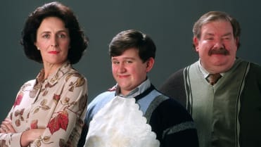 Harry Melling (31) Harry Melling (31)