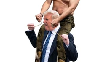 Trumpův šílený pozdrav 4 Trumpův šílený pozdrav 4