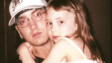 Eminem o ní složil mnoho písní. Eminem o ní složil mnoho písní.