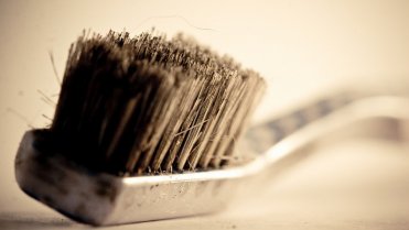 Vzpomínáte si ještě na údaje o počtu bakterií z kuchyňské houby? Údaje pro kartáček jsou stejné. Vzpomínáte si ještě na údaje o počtu bakterií z kuchyňské houby? Údaje pro kartáček jsou stejné.