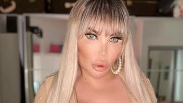 Ken se nechává předělat na Barbie 6 Ken se nechává předělat na Barbie 6
