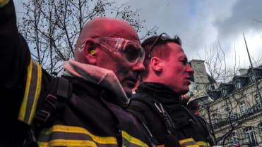 Hasiči protestovali za vyšší plat Hasiči protestovali za vyšší plat