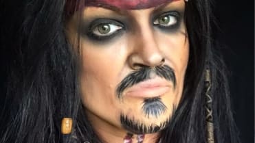 Kapitán Jack Sparrow Kapitán Jack Sparrow