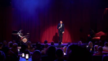Comedy Club I (2) Comedy Club I (2)