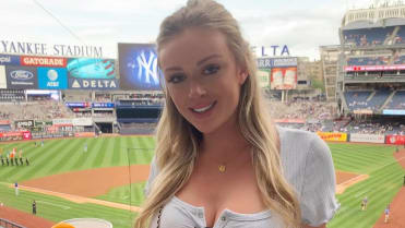 Danielle Lupo (25) Danielle Lupo (25)