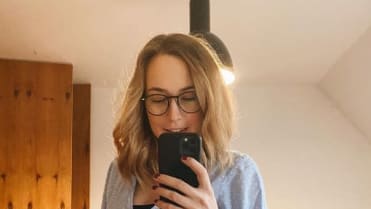 Youtuberka Nicole Ehrenbergerová. Youtuberka Nicole Ehrenbergerová.
