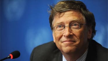 Bill Gates na Harvard přišel v roce 1973 a o dva roky později se na ni vykašlal, aby založil se svým kamarádem z dětství Paulem Allenem Microsoft Bill Gates na Harvard přišel v roce 1973 a o dva roky později se na ni vykašlal, aby založil se svým kamarádem z dětství Paulem Allenem Microsoft