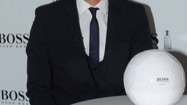 Olivier Giroud: Francie, tým: Arsenal Londýn, poznávací znamení: namakané tělo Olivier Giroud: Francie, tým: Arsenal Londýn, poznávací znamení: namakané tělo