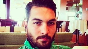 Alireza Haghighi (Irán) Alireza Haghighi (Irán)