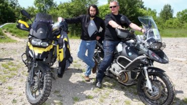Natáčení dokumentu Moto cestou necestou. Natáčení dokumentu Moto cestou necestou.