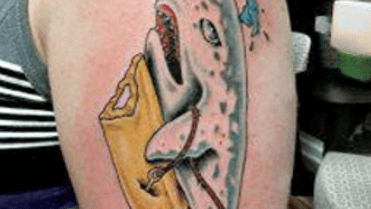 Pokus o ztvárnění Melvillovy bílé velryby. Podle nás je tento Moby Dick velmi podivný. Pokus o ztvárnění Melvillovy bílé velryby. Podle nás je tento Moby Dick velmi podivný.