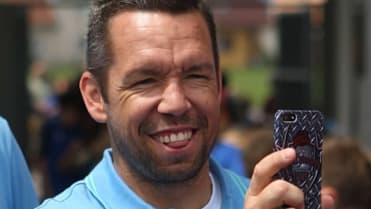 Fotbalista Pavel Horváth a jeho fotografické nadšení Fotbalista Pavel Horváth a jeho fotografické nadšení