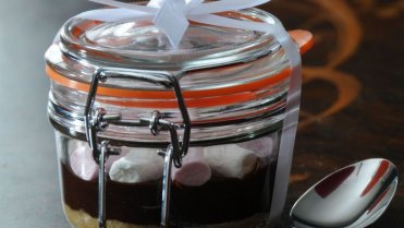 Zavařovací kulatá sklenice s klipem, 0,125l, Kilner, 125 Kč Zavařovací kulatá sklenice s klipem, 0,125l, Kilner, 125 Kč