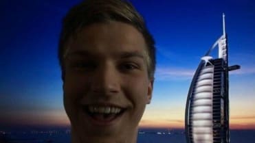 Bizarní galerie selfies - Je tohle vůbec možné? - Obrázek 4 Bizarní galerie selfies - Je tohle vůbec možné? - Obrázek 4