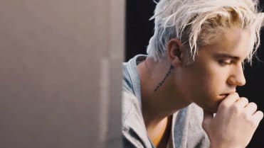Justin by se měl mít na pozoru. Justin by se měl mít na pozoru.