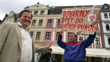 Pak není divu, že protestující nikdo nebere vážně Pak není divu, že protestující nikdo nebere vážně