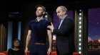 Jako druhý host přijde na kus řeči mladý herec Petr Vančura, který dodává, že je také performer. Jako druhý host přijde na kus řeči mladý herec Petr Vančura, který dodává, že je také performer.